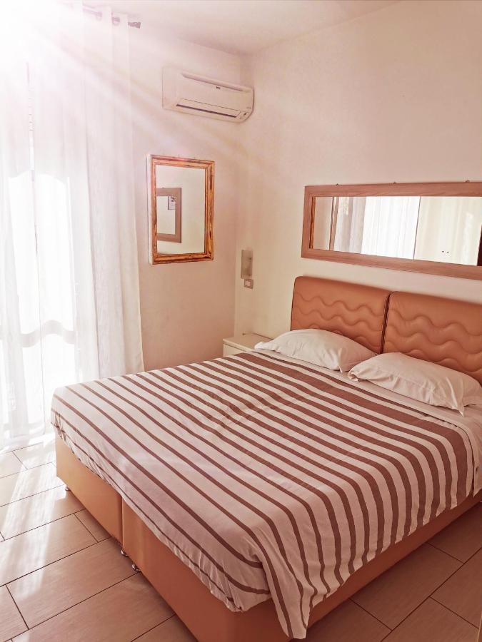 Sweet Dreams Guest House Alghero Bagian luar foto